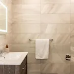 Modern 3bd Spacious With Terrace - Close To Yacht Marina Msida