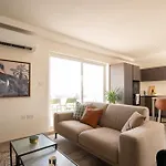 Apartament Modern 3bd Spacious With Terrace - Close To Yacht Marina