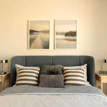 Modern 3bd Spacious With Terrace - Close To Yacht Marina ムサイダ