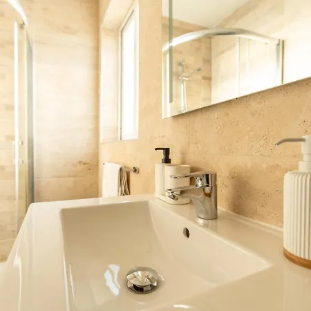 Διαμέρισμα Modern 3bd Spacious With Terrace - Close To Yacht Marina Msida