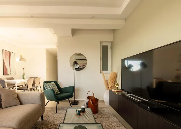 Modern 3bd Spacious With Terrace - Close To Yacht Marina